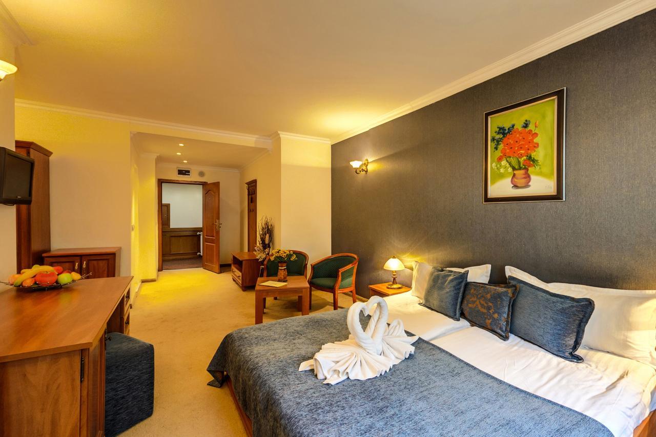 Emerald Apartment-Complex Bansko Bagian luar foto